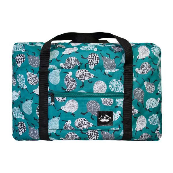 Counting Kiwi Travel Bag